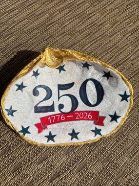 Double sided 4th of July 250 Independence Day 1776-2026 Sea Shell Trinket Dish